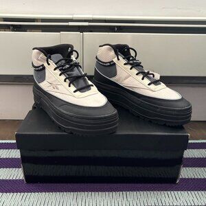 NWT Nicole McLaughlin x Reebok Sneaker Edition Club C Geo Mid Sneakers (6W)